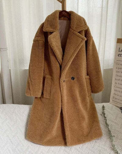 Manteau en fourrure,.